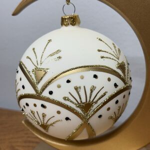 Vitbis Hand Painted Art Deco Christmas Glass Ornament Ivory/Gold Glitter 3.5”